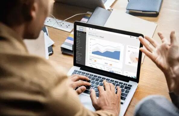 網(wǎng)站維護中的網(wǎng)站服務器日常維護包括那些內(nèi)容呢